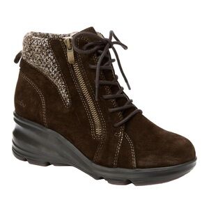 Jambu Women's Stella Water Resistant Memory Foam Leather Boot Brown Size 8 1/2.